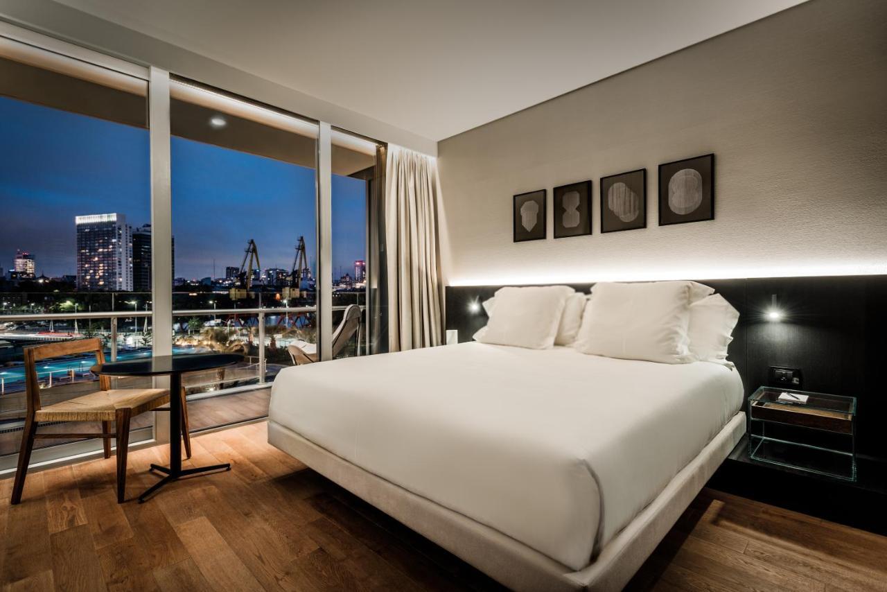 Sls Buenos Aires Puerto Madero 호텔 외부 사진 A bedroom at the London Edition