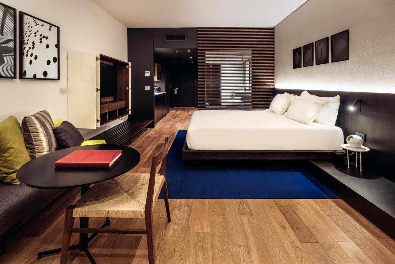 Sls Buenos Aires Puerto Madero 호텔 외부 사진 A room at the hotel
