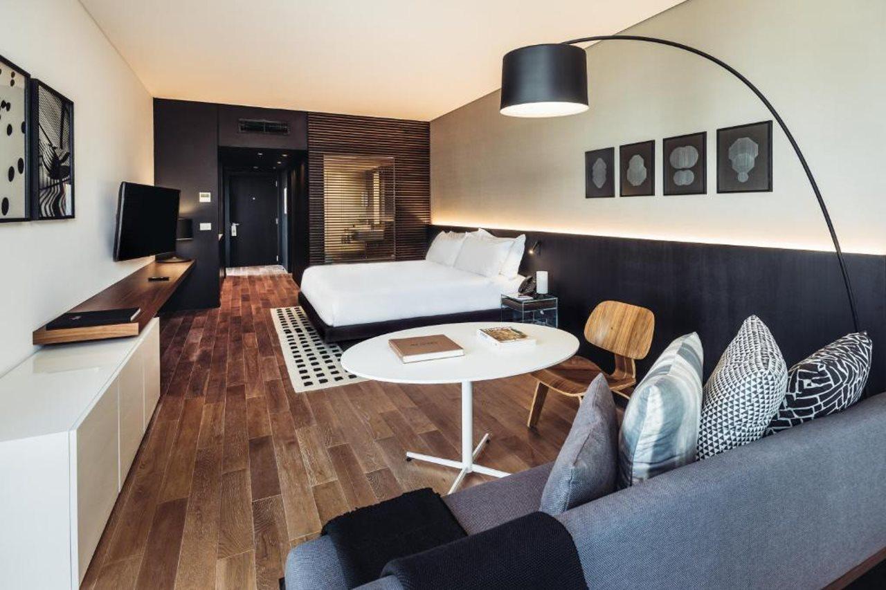 Sls Buenos Aires Puerto Madero 호텔 외부 사진 A room at the hotel