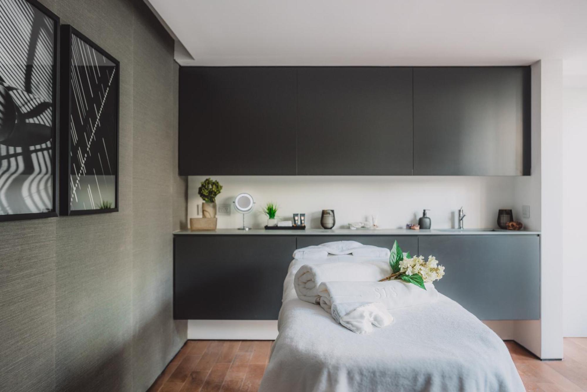Sls Buenos Aires Puerto Madero 호텔 외부 사진 Treatment room at The White Room